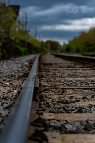 Openski tramvaj znova v nesreči 1 thomas lardeau CtjSphzOcU4 unsplash scaled