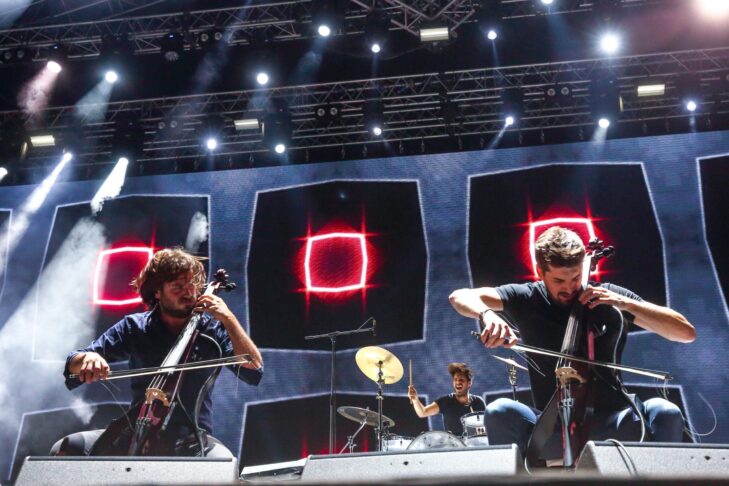 21fpa 2cellos02t scaled