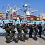 Koprski zaliv zavzeli vojaki (FOTO) 2 vojaki 1