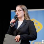 FOTOGALERIJA SOOČENJA ŽUPANSKIH KANDIDATOV V Izoli 2 391074 Radio Capris Foto Jaka Ivancic scaled