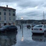 V Piranu in Izoli kljub sireni avtomobili ostali pod vodo (VIDEO) 2 izola2
