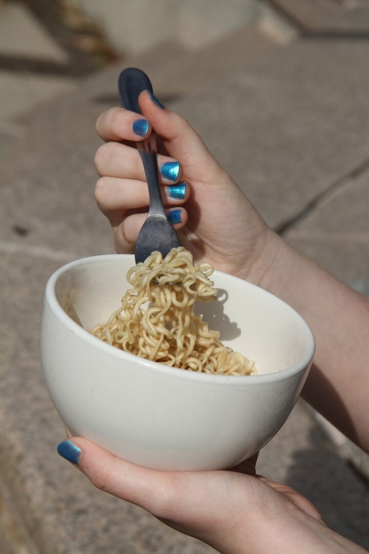 instant noodles 481117 1280