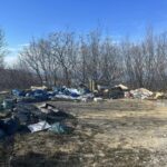 Odvrgli več kosov klimatskih naprav 2 ms