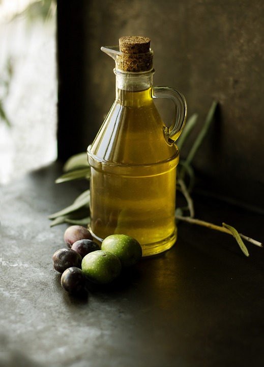 olive oil 1867229 960 720