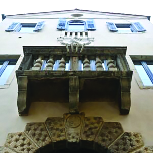 Palazzo Tarsia 1