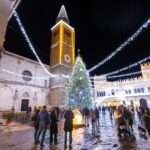 Lučke zasvetile tudi v Kopru (FOTOGALERIJA, VIDEO) 13 02 fpa lucke koper11t scaled