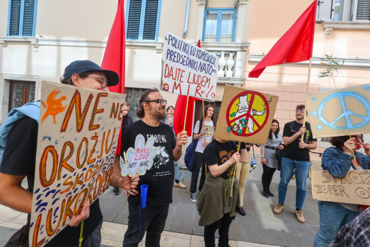 protestniki v Kopru