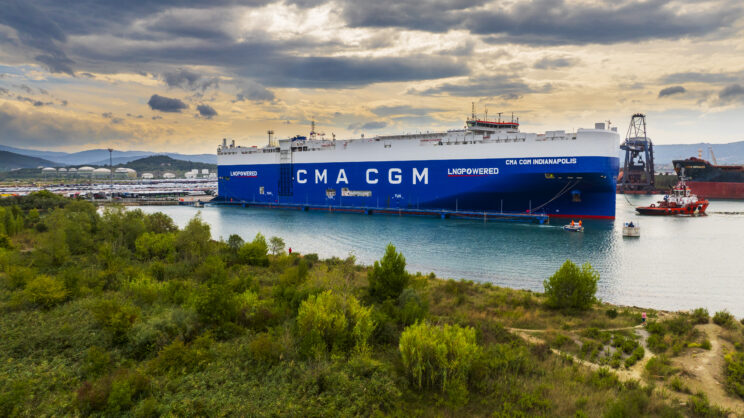 Luka Koper CMA CGM LNGPOWERED 24