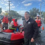 Po opustošenju Floride: Junaško reševanje 725 ljudi in 128 hišnih ljubljenčkov (video/foto) 3 Reševanje ljudi