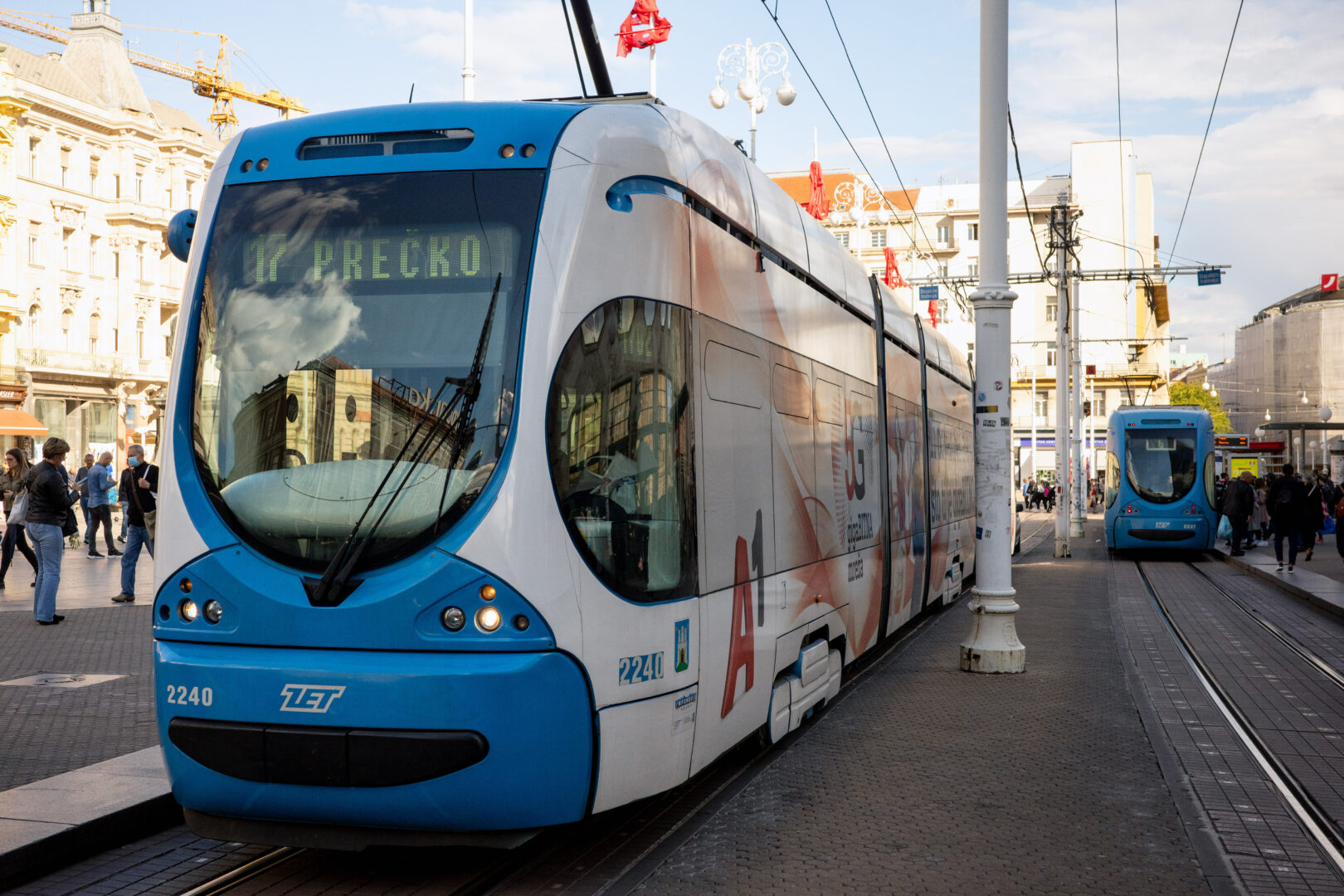 Zagreb tram 17 AB 01