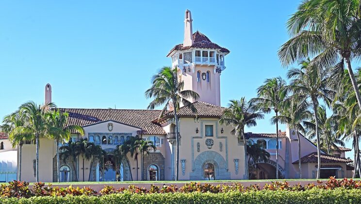 Mar a Lago barron trump