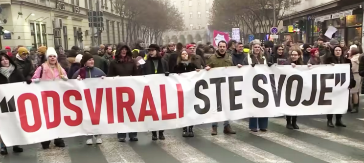 študenti protest vladavina