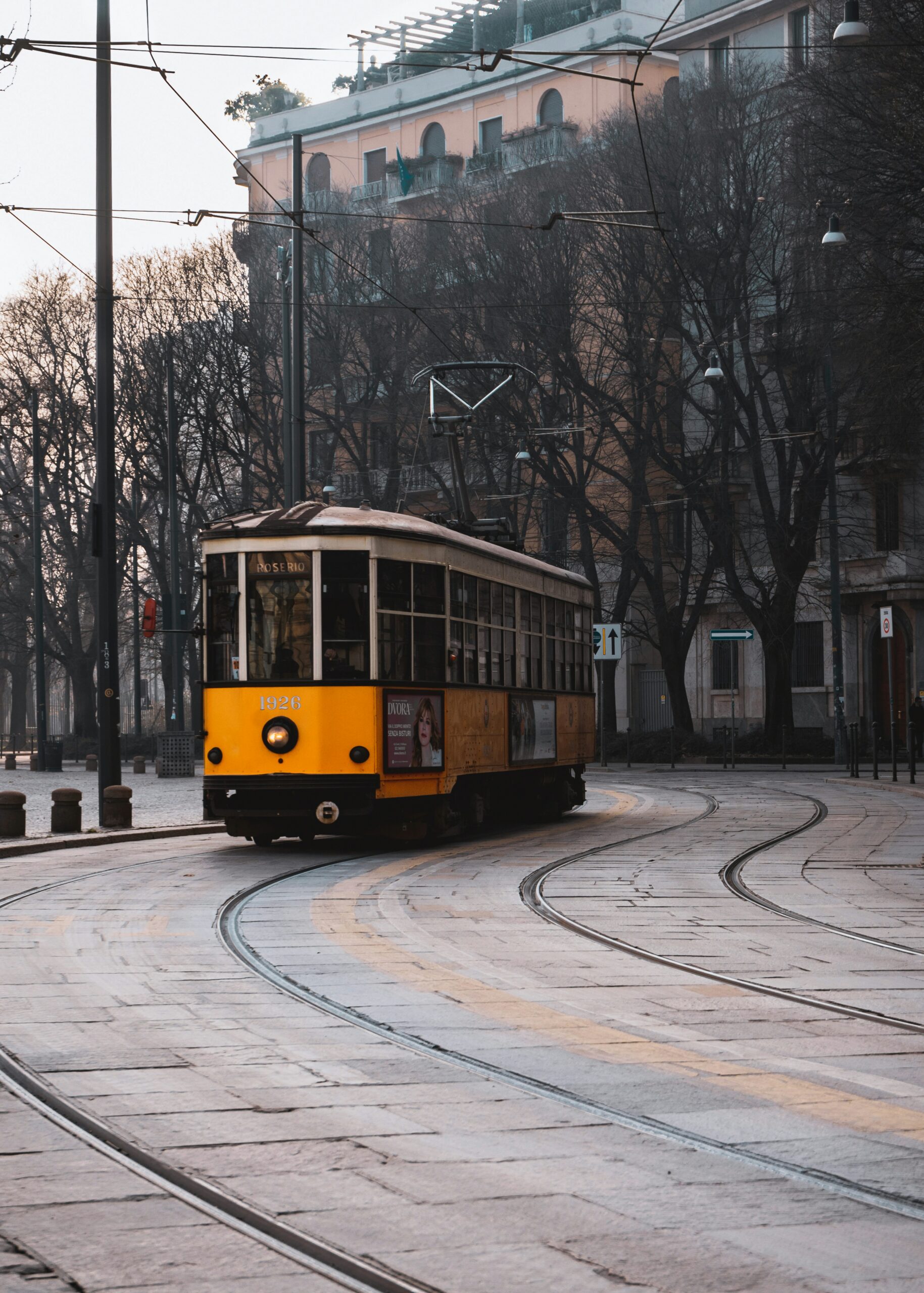 Tramvaj po osmih letih spet obratuje.