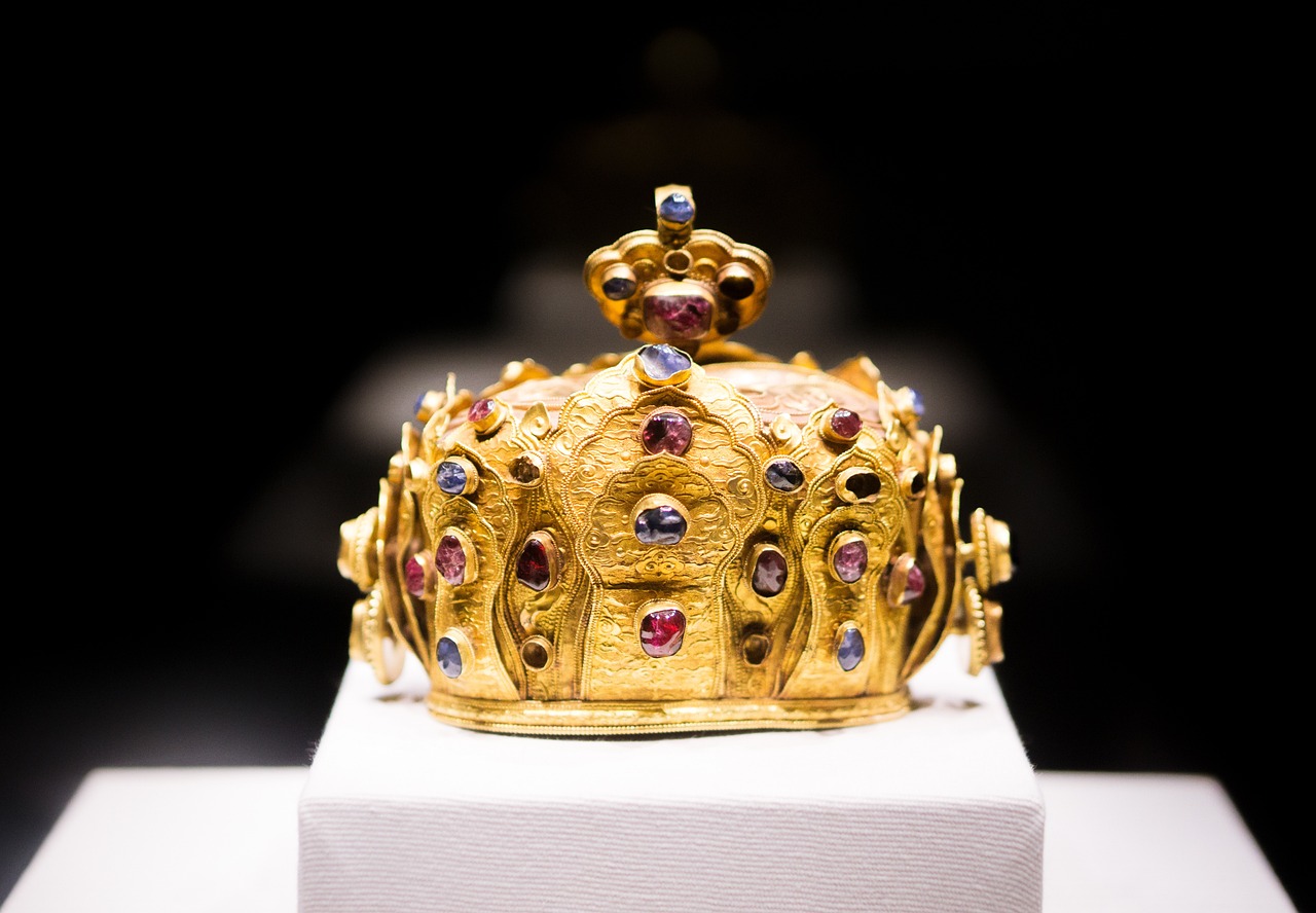 crown 6728331 1280