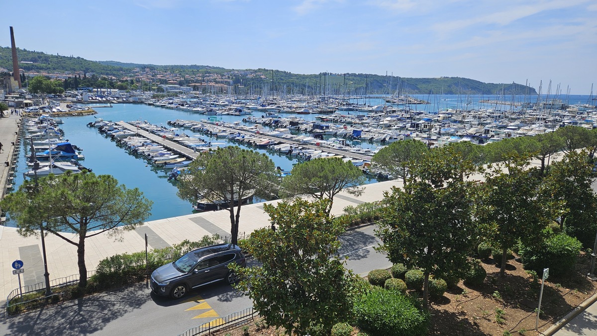 izola