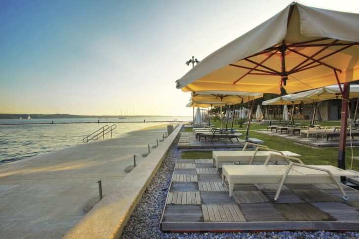 meduza beach sunrise