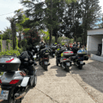 Člani skupine Tricikl Ljubljana presenetili otroke v Zambratiji (foto) 5 18048DCD AF5B 4394 9106 868DE5E89925