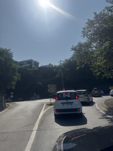 Kolone na Obali in proti Hrvaški (foto in video) 2 kolone
