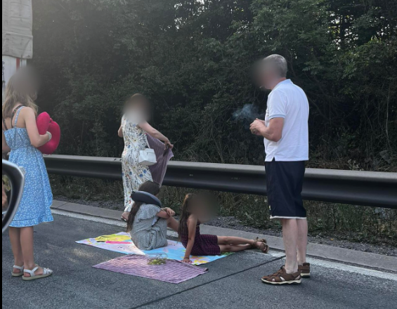 na avtocesti