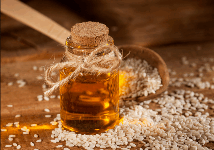 Zanemarjeno sezamovo olje: Že nekaj kapljic dela čudeže 3 sezamovo olje