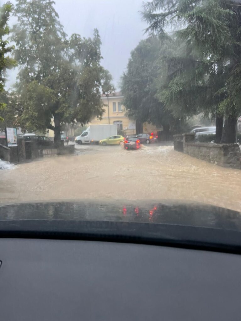 Danes so še možni krajevni nalivi 3 861e9eab 47e8 47a5 9ad5 5c6b8ccc3c84