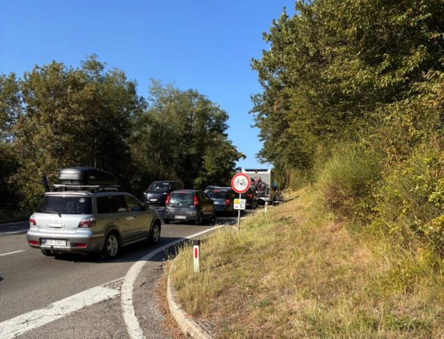 Na cestah so že gneče 2 IMG 7677