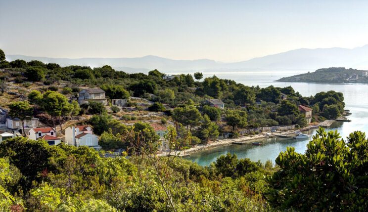 Otoka proti navalu turistov: prebivalci pregnali obiskovalce 2 IMG 8058