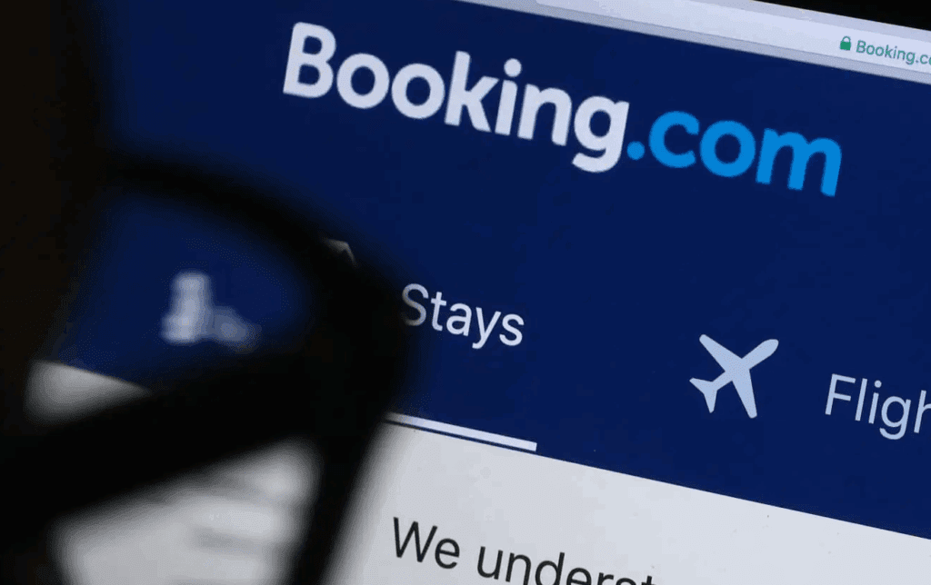 Več kot 10.000 hotelov toži platformo Booking 2 booking