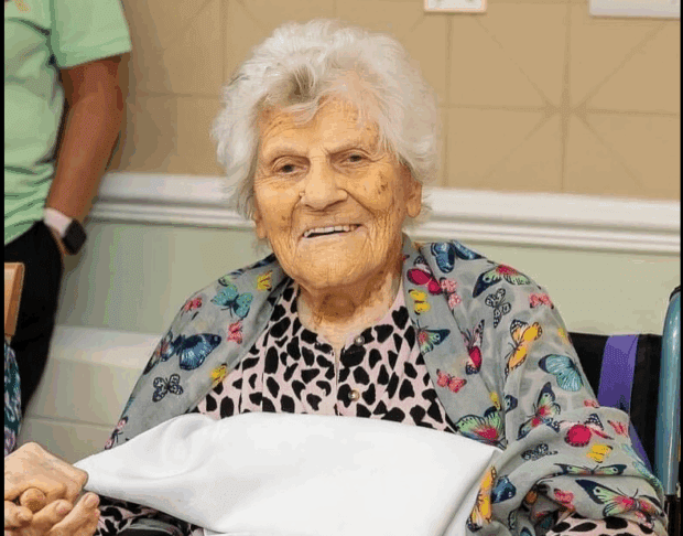 115-letnica razkrila recept za dolgo in srečno življenje (video) 2 115 let