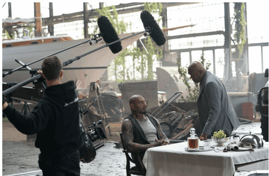 V hollywoodskem filmu poleg Samuela L. Jacksona tudi izolska lepotica 7 Samuel Jackson