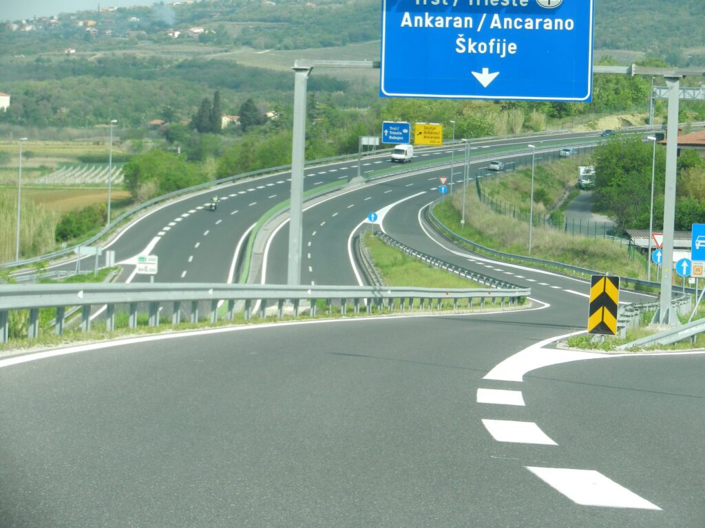 Poslanci neenotni glede odprave cestninjenja na cesti Škofije-Koper 4 cesta