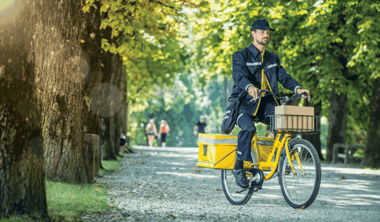 Šikaniranje: Pismonoši v Kopru vročili opozorilo pred odpovedjo 2 pismonoša