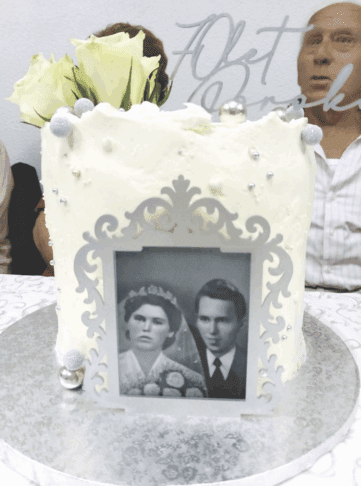 70 let ljubezni Cvetke in Tonija iz Vanganela 2 cvetka