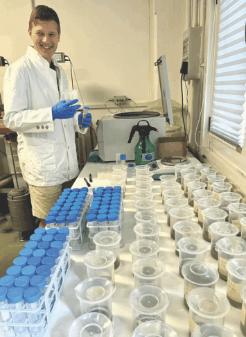 Screenshot 2025 09 23 at 13.04.17 1