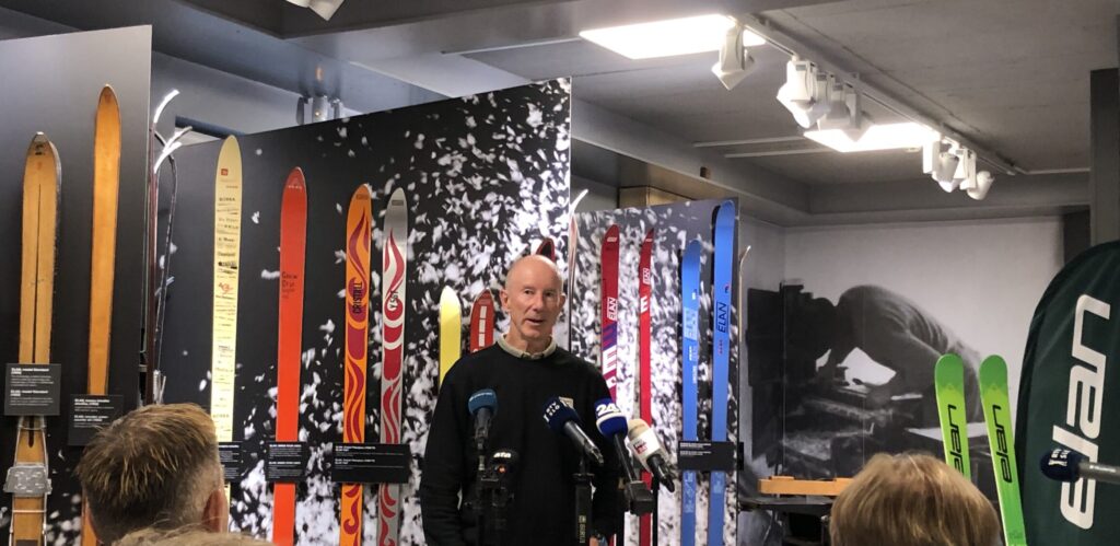 Stenmark: "Še vedno smučam na Elankah" 5 stenmark