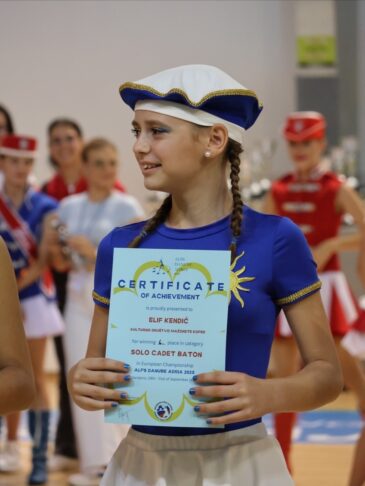 Mažorete Koper na evropskem prvenstvu v Sarajevu (FOTO/VIDEO) 10 Elif Kendić Mažorete Koper Mažoretna zveza Slovenije ADA Sarajevo Koper