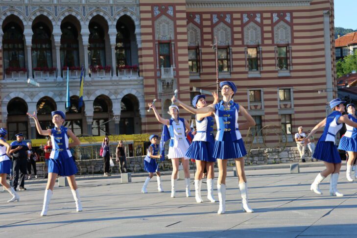 Mažorete Koper na evropskem prvenstvu v Sarajevu (FOTO/VIDEO) 5 Mažorete Koper Mažoretna zveza Slovenije ADA Sarajevo - Mažorete Koper v Sarajevu / Foto: Ivica Rivić