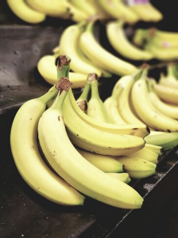 Izogibajte se mokrim bananam v supermarketu 3 banane
