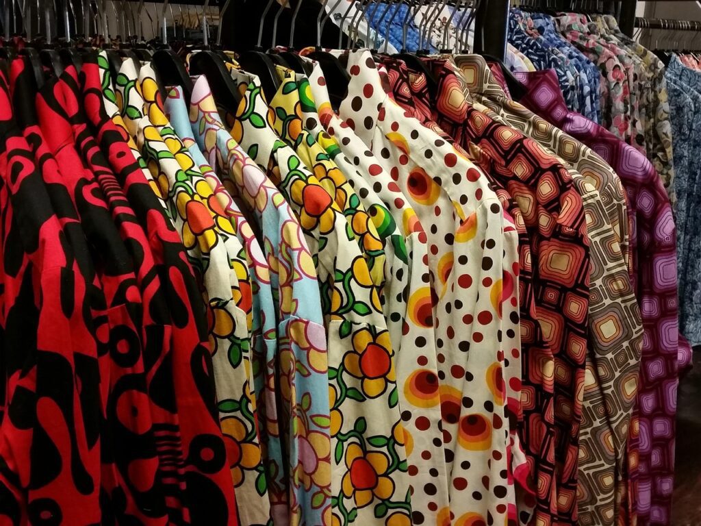 Pri kateri temperaturi prati rabljena oblačila 3 shopping 2181584 1280