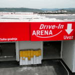 BAUHAUS Koper – pravi naslov za obrtnike in podjetja 3 BAUHAUS Drive In Arena zunanjost