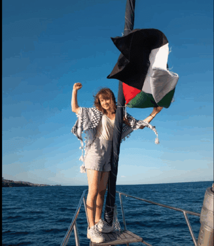 Sporočilo študenta iz Srbije z ladje, ki jo je prestregla izraelska vojska (video) 2 študent