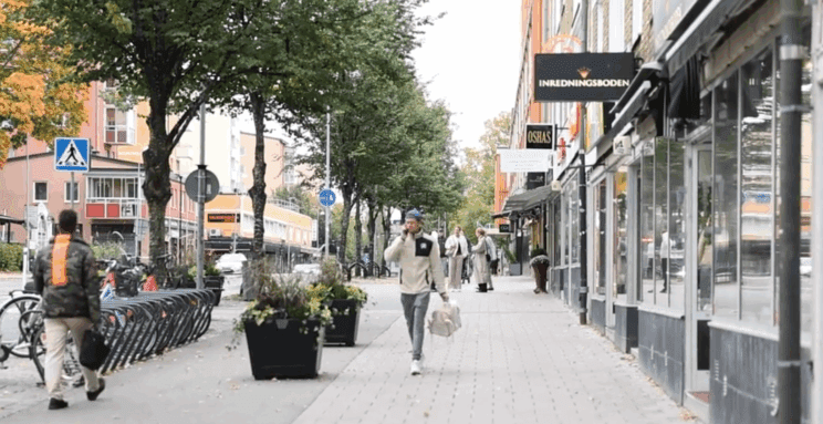 VIDEO: 14-letnik streljal v središču mesta in ranil 6 ljudi 2 streljal