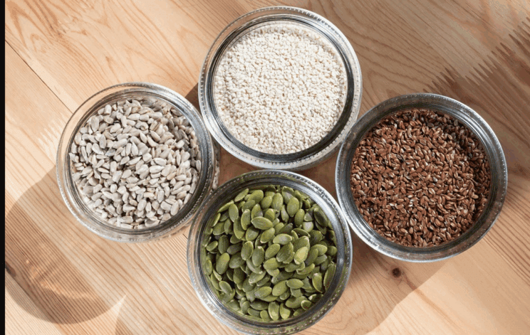 Estrogen in progesteron: Kaj mora vsaka ženska vedeti o teh dveh hormonih? 2 estrogen