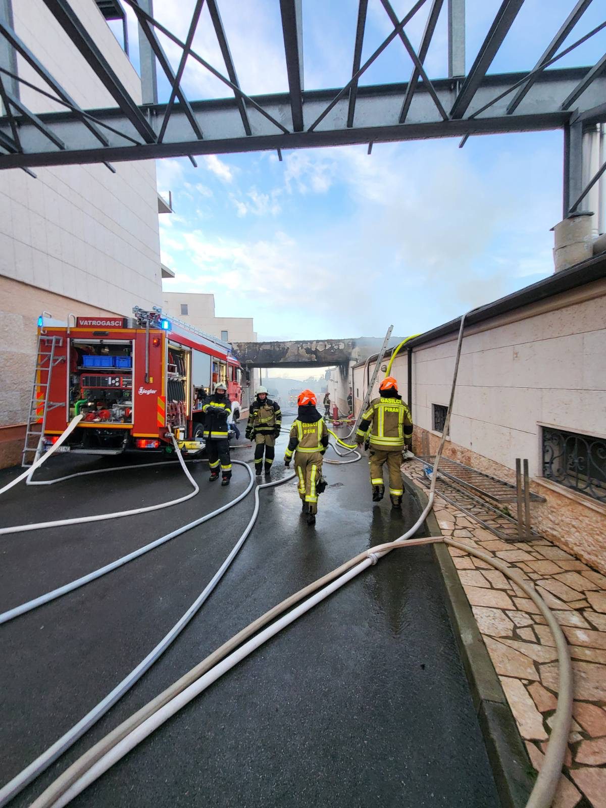 586338830 890710577238332 3737819140626011163 n