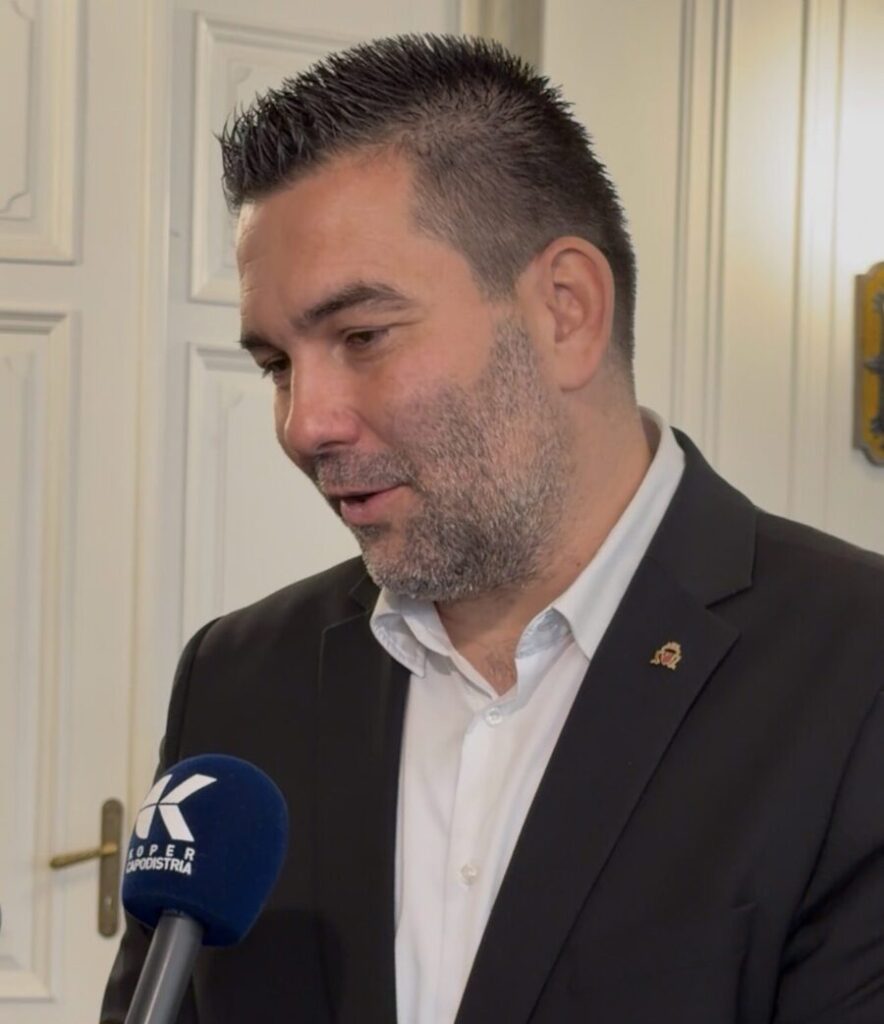 IMG 9918 1 e1763130418735