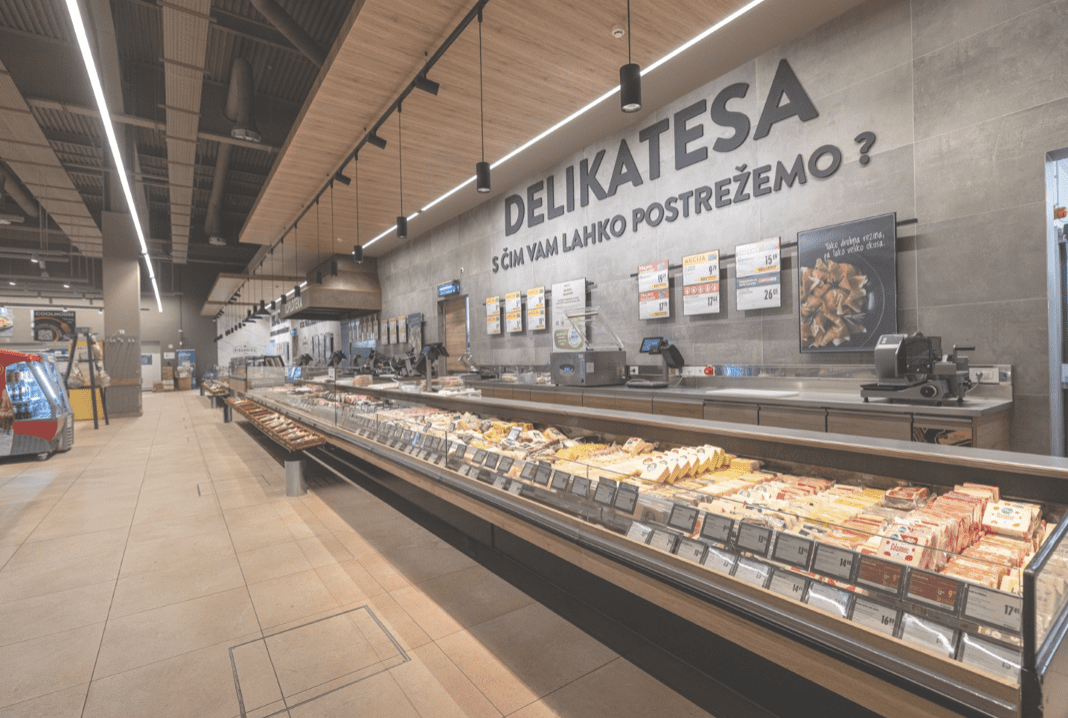 Prenovljen INTERSPAR v nakupovalnem središču Park Center Koper ponuja sodobno nakupovalno izkušnjo 10 Screenshot 2025 11 18 at 20.29.17