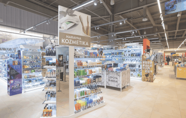 Prenovljen INTERSPAR v nakupovalnem središču Park Center Koper ponuja sodobno nakupovalno izkušnjo 2 Screenshot 2025 11 18 at 20.29.51