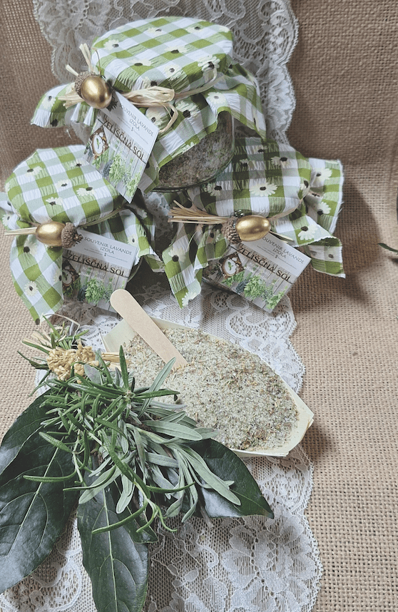 SKORAJ BREZPLAČNA DARILA IZ SRCA 2 Screenshot 2025 11 25 at 12.53.05