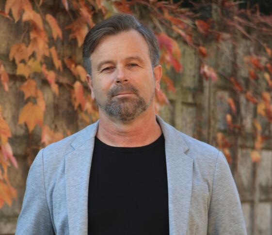 matjaz romih protret e1763553750175