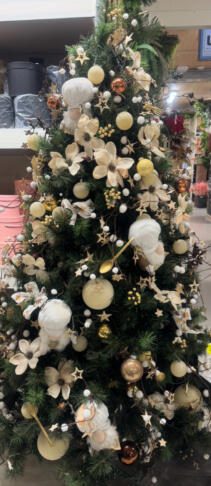 Kakšne dekoracije za božična drevesa so letos "in"? 2 božič